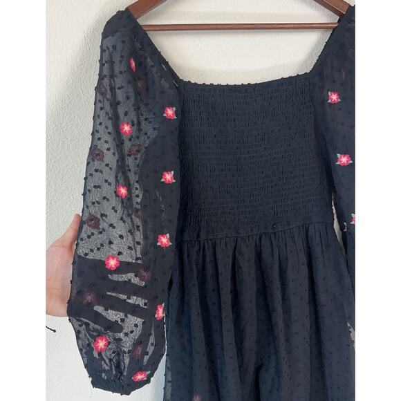 Savanna Jane Boho Embroidered M Smocked Mini Dress Romantic Indie Cottagecore - Picture 3 of 9